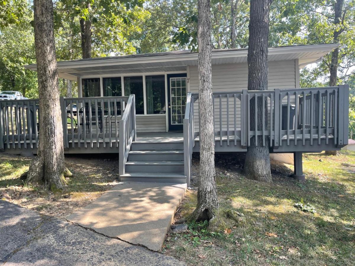The Villas At Marker 48 Murray Exterior photo